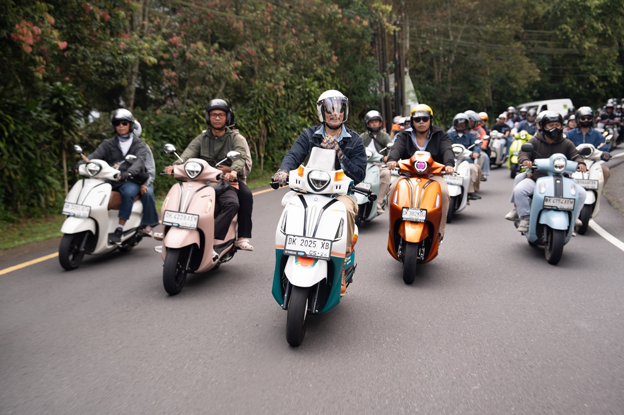 Rombongan rider Yamaha Classy berkumpul saat CLASSY Ride & Chill 2026 di Bali