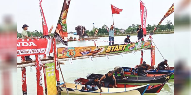 Perahu lomba di Danau Tasik Biru saat Langsa Open Boat Race Festival 2026
