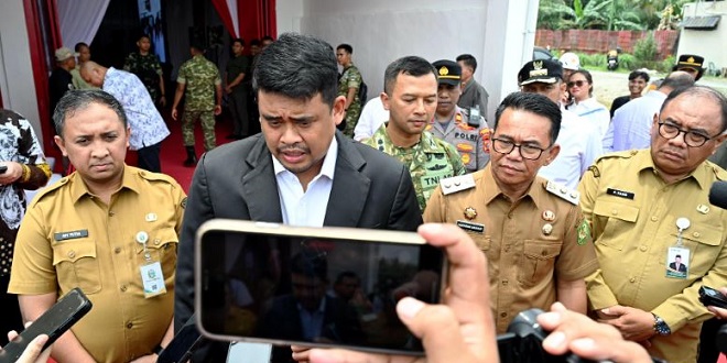 Gubernur Sumatera Utara Bobby Nasution mengikuti peresmian Koperasi Merah Putih secara virtual