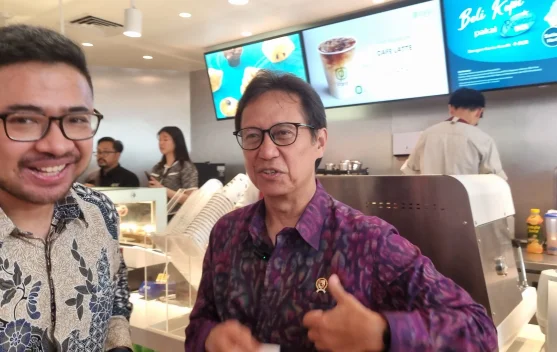Menteri Kesehatan Budi Gunadi Sadikin memberikan keterangan terkait hantavirus