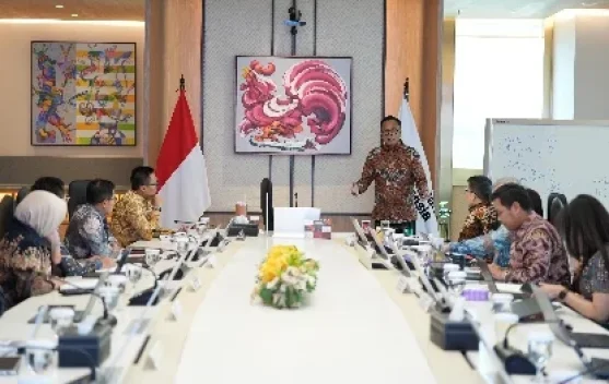Kepala BP BUMN Dony Oskaria memimpin rapat koordinasi Himbara untuk perumahan terjangkau
