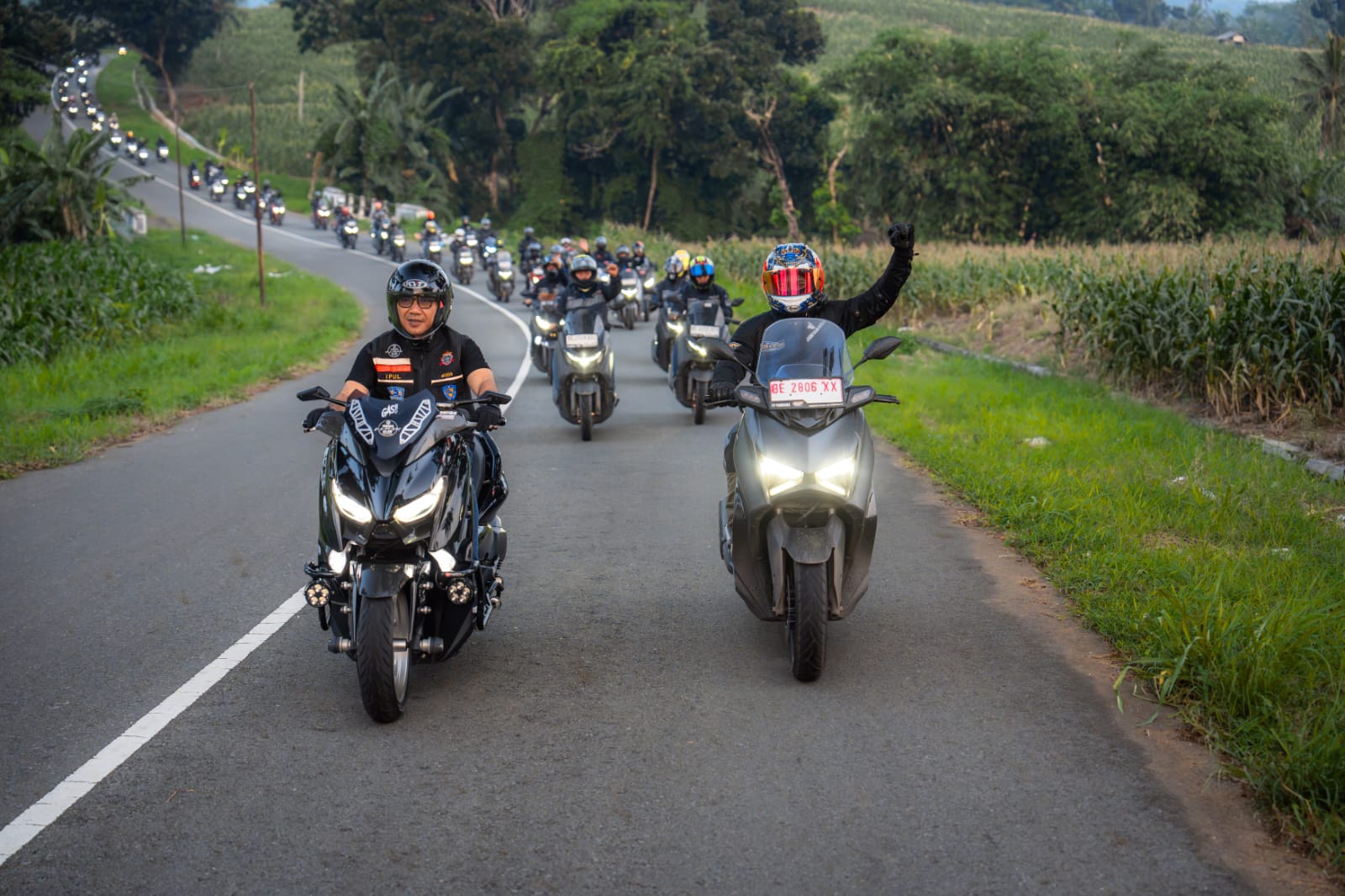 Konvoi MAXI Yamaha saat etape ketiga MTBN menuju Lampung