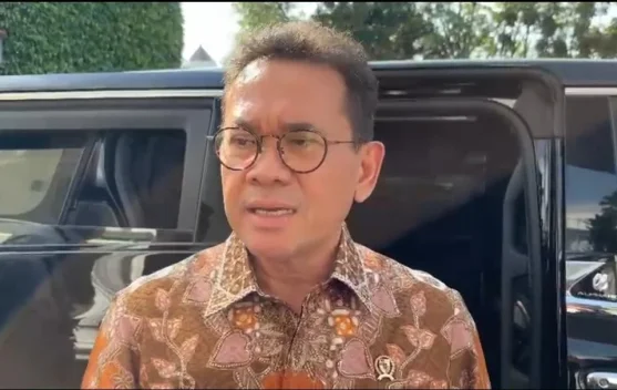 Menteri Perdagangan mengawasi pasokan minyak goreng Minyakita di pasar