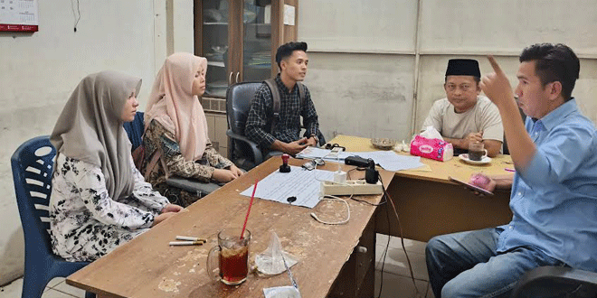 Audiensi HMPS KPI STAIN Madina dengan PWI Madina untuk persiapan seminar nasional