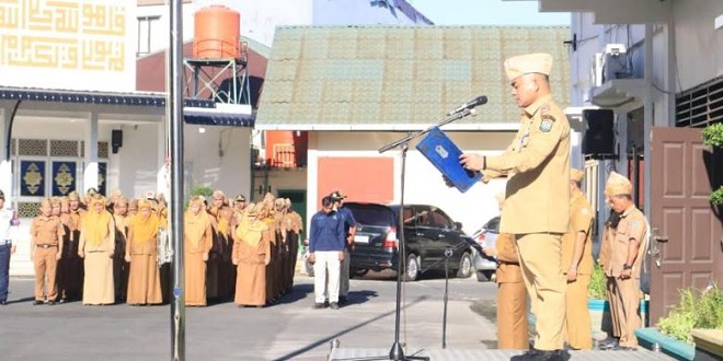 Sekretaris Daerah Binjai memimpin apel gabungan tentang pengelolaan sampah dan budidaya maggot