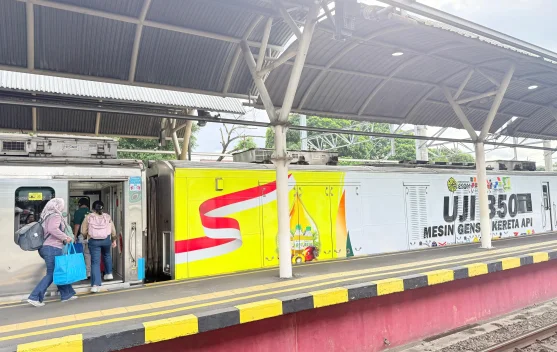 Lokomotif KAI diuji kesiapan penggunaan biodiesel B50 di depo