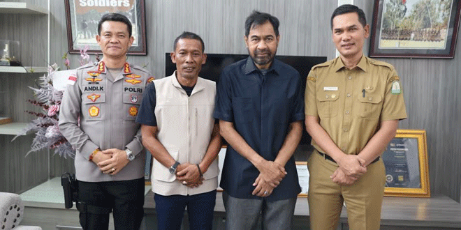 Gubernur Aceh Muzakir Manaf menyampaikan instruksi pencabutan Pergub JKA di Banda Aceh