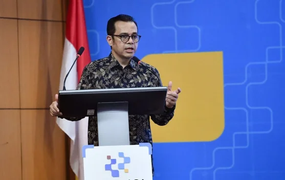 Wamenkomdigi Nezar Patria menjelaskan bahaya algoritma dan pentingnya literasi digital bagi generasi muda