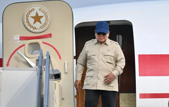 Presiden Prabowo tiba di Pangkalan TNI AU Iswahjudi, Magetan, Jawa Timur