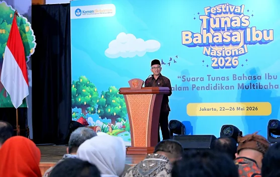 Peserta Festival Tunas Bahasa Ibu menampilkan budaya dan bahasa daerah