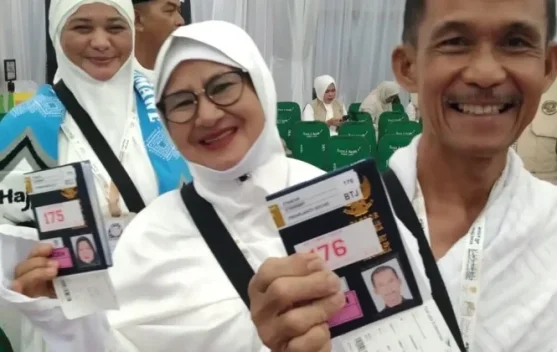 Jemaah haji di Arafah mempersiapkan wukuf saat puncak haji 2026