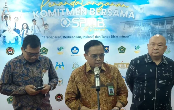 Ilustrasi pengumuman penerimaan siswa dan kuota daya tampung sekolah