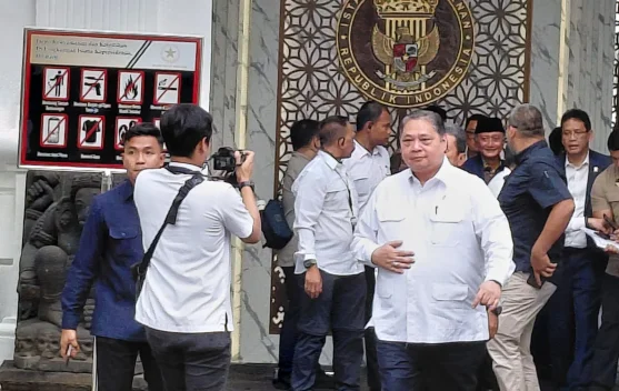 Ilustrasi bank Himbara dan ekspor sumber daya alam