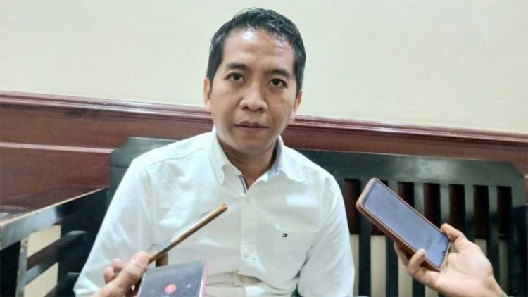 Ilustrasi smart lighting pada lampu PJU di jalan kota Surabaya untuk peningkatan penerangan