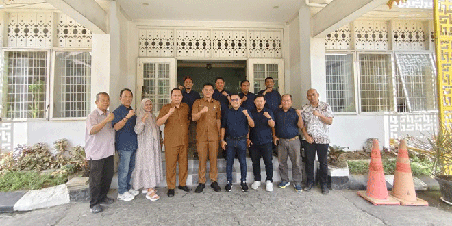 Rombongan PWPM bersilaturahmi dengan pejabat Dinas SDABMBK Kota Medan