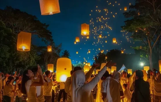 Ribuan lampion terbang di langit Borobudur saat perayaan Waisak