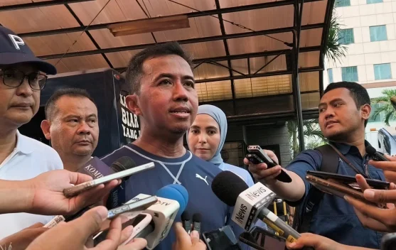 Layanan paspor mobile Ditjen Imigrasi saat Car Free Day di Jakarta Pusat