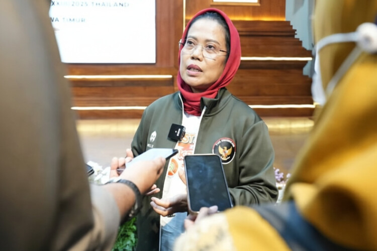 Peluncuran Program Kelas Kebekerjaan 3+1 di Gedung Islamic Center Surabaya