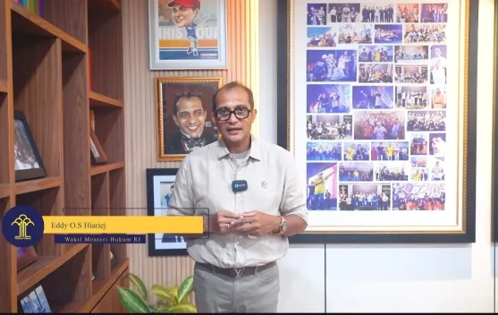 Wamenkum Edward Omar Sharif berbicara pada Webinar Internasional LKLB tentang Pancasila dan kepercayaan sosial