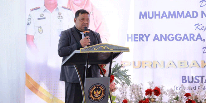 Prosesi serah terima jabatan Karutan Kelas IIB Jantho di halaman rutan, Senin (18/5)