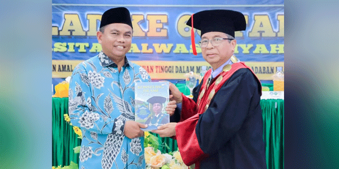 Bupati Sergai Darma Wijaya memberi orasi di UNIVA Medan pada Milad ke-68