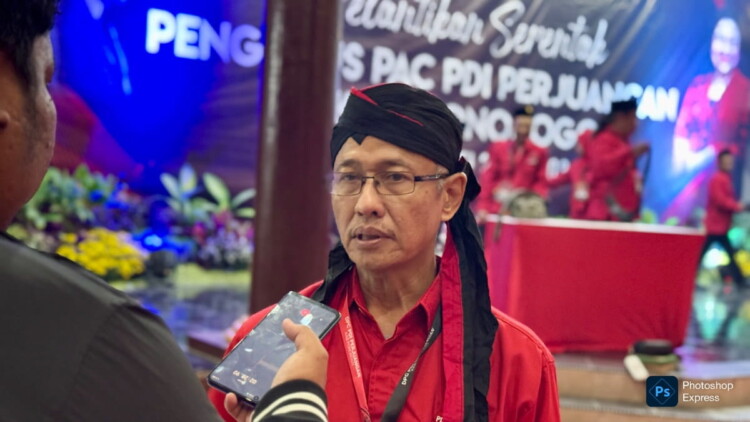 Ilustrasi kader PDI Perjuangan Jawa Timur mengikuti pendidikan kader di Ponorogo