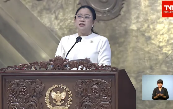 Ketua DPR Puan Maharani menyampaikan pidato di Rapat Paripurna Kompleks Parlemen