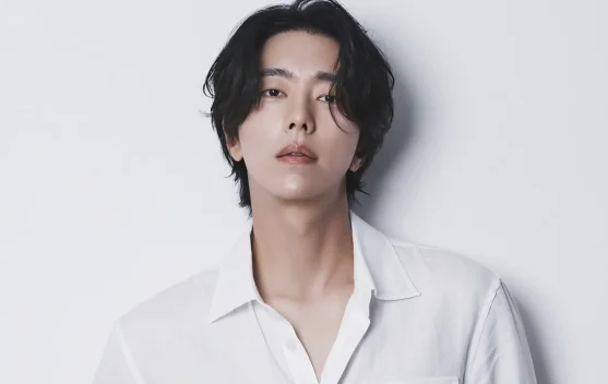 Yoon Hyun Min mempertimbangkan peran utama di drama JTBC Rediscovery of Love