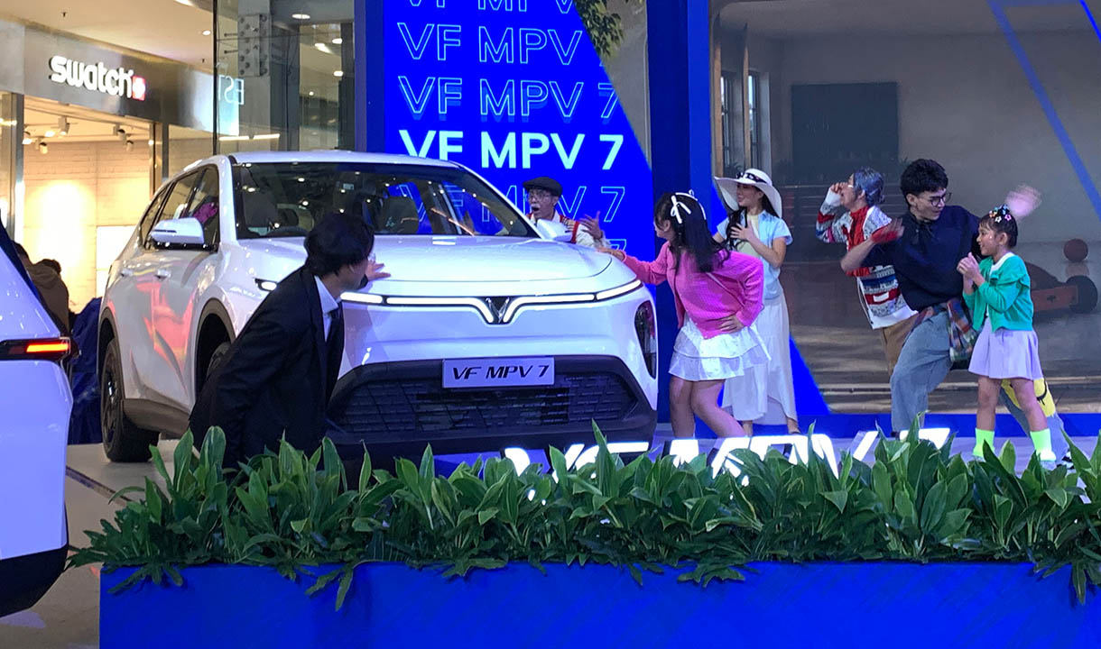 VinFast VF MPV 7 produksi pertama pabrik Subang, MPV listrik keluarga Indonesia