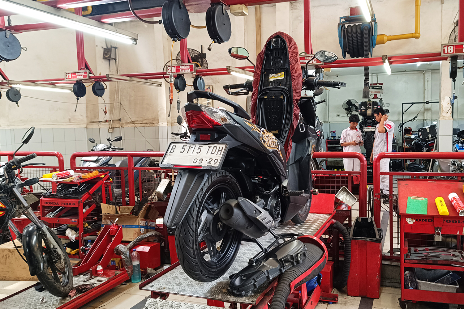 Promo servis matic Honda MEIRIAH di bengkel AHASS Jakarta-Tangerang