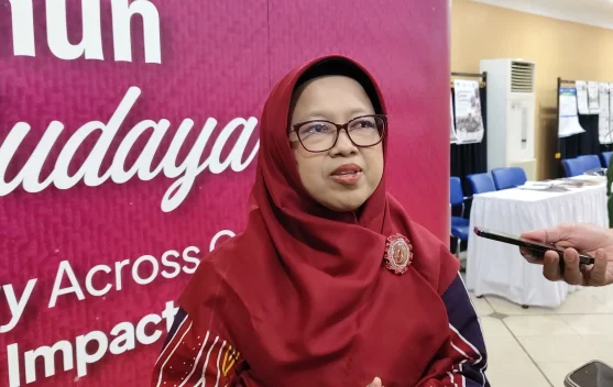 Ilustrasi pembelajaran deep learning dan keragaman budaya di sekolah