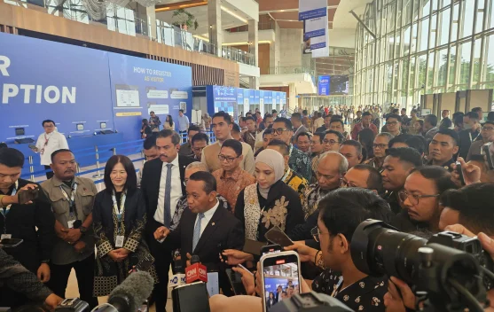 Menteri ESDM Bahlil Lahadalia menyampaikan kebijakan DHE dan insentif di ICE BSD