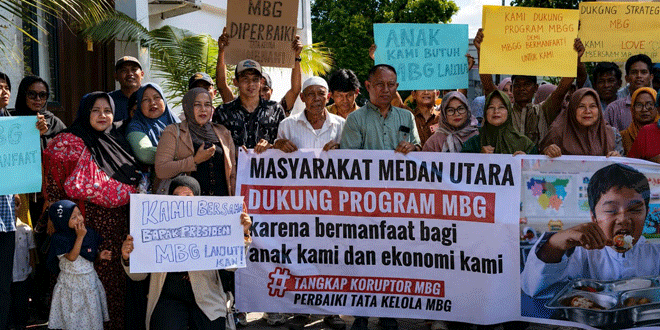 Sejumlah Ibu Rumah Tangga di Medan Utara Gelar Aksi Dukung MBG