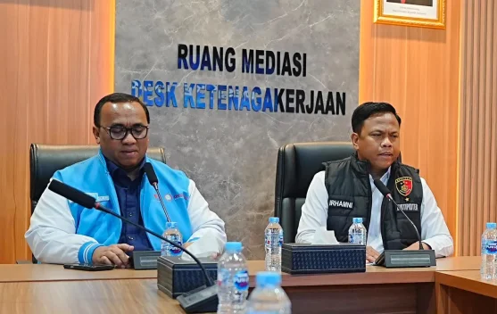 Suasana mediasi antara Polri, manajemen PT Kerta Gaya Pusaka, dan perwakilan pekerja