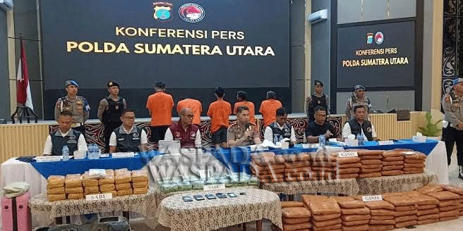 Aksi penyerangan terhadap polisi saat penangkapan bandar narkoba di Medan