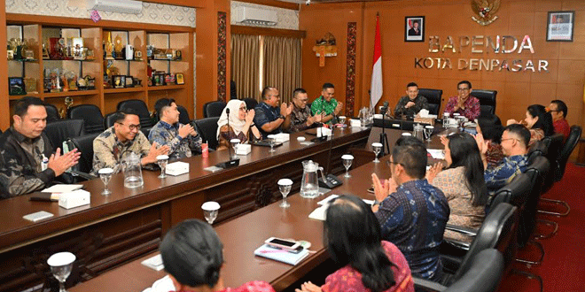 Kunjungan kerja Bapenda Kota Medan ke Kantor Bapenda Kota Denpasar untuk studi tiru