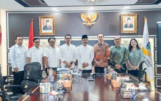 Ilustrasi verifikasi wajah untuk penyaluran bantuan sosial dan keamanan data penerima