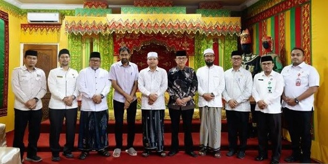 Gubernur Aceh Muzakir Manaf menerima pimpinan MPU Aceh di Meuligoe Gubernur Aceh