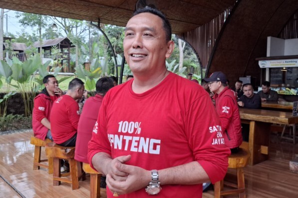 Gedung DPRD Lumajang dan fasilitas kesehatan serta sekolah di Kabupaten Lumajang