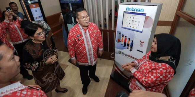 Wali Kota meninjau Mal Pelayanan Publik di Pematangsiantar