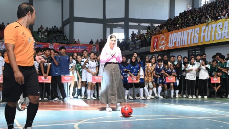 Peserta final UPRINTIS Futsal League 2026 di Trenggalek