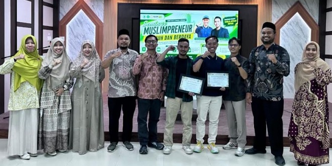 Peserta seminar Muslimpreneur di IAIN Langsa mengikuti sesi materi dan diskusi