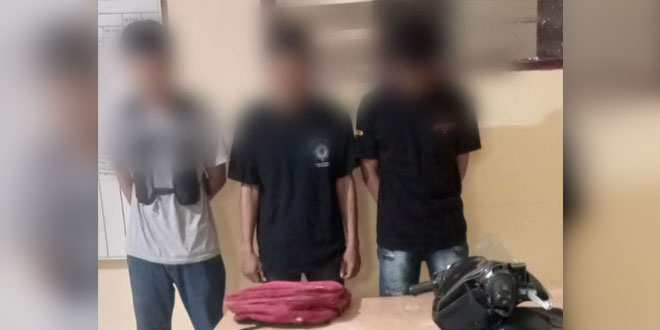 Petugas kepolisian di lokasi pencurian kabel tembaga di kawasan KEK Sei Mangkei
