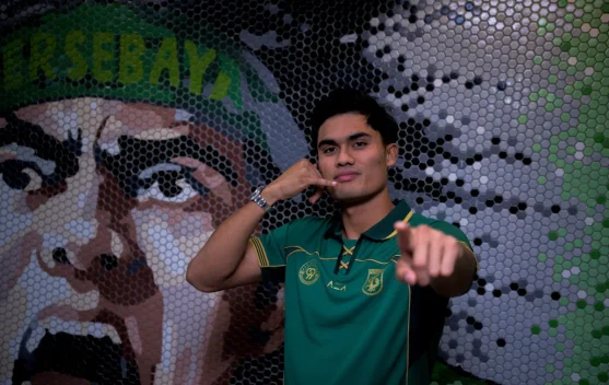 Ramadhan Sananta resmi diperkenalkan sebagai pemain Persebaya Surabaya
