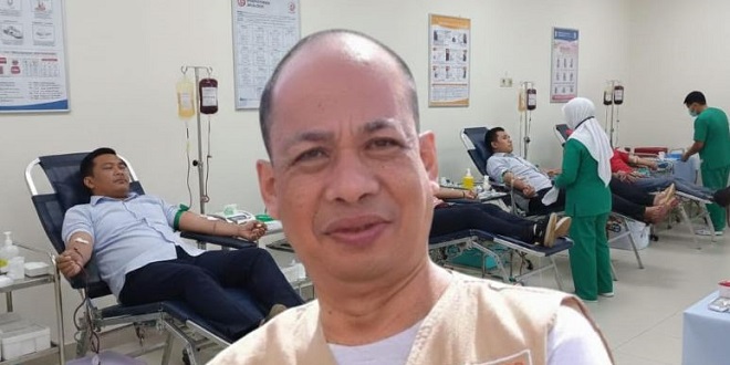 Ilustrasi kantong darah dan proses donor untuk memenuhi kebutuhan transfusi rumah sakit