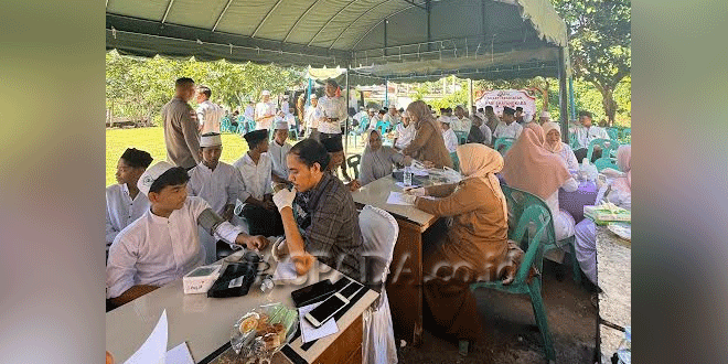 Pelayanan cek kesehatan gratis Polres Sabang di Gampong Paya Seunara menyambut HUT Bhayangkara ke-80