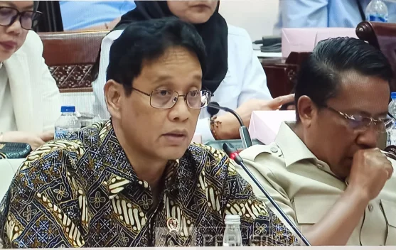 Menteri Keuangan Purbaya Yudhi Sadewa memberi keterangan soal pelemahan rupiah