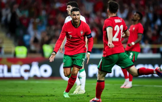Cristiano Ronaldo bermain untuk Portugal pada laga Piala Dunia 2026 melawan Kongo di Houston