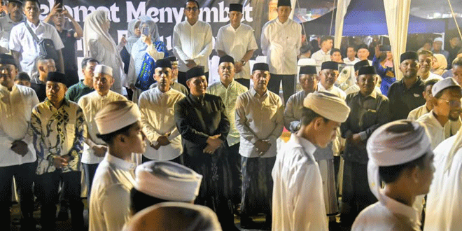 Ribuan warga menyaksikan pawai Tahun Baru Islam di Lambaro, Aceh Besar