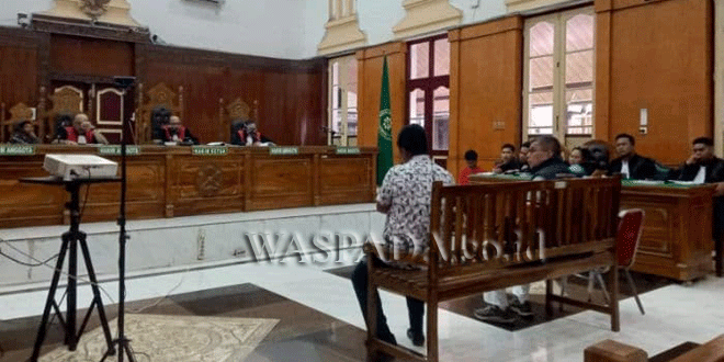 Hinca Panjaitan beri keterangan di sidang kasus pembelian BBM Pertalite di PN Medan